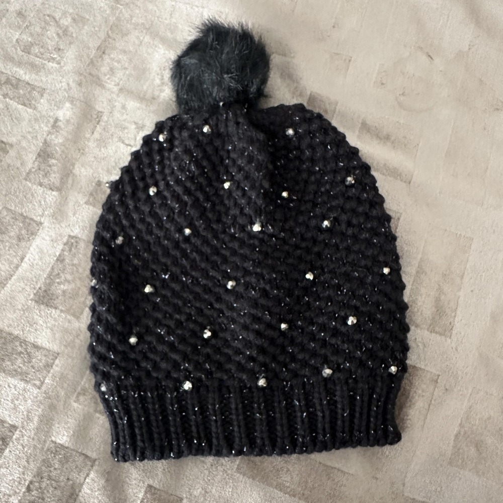 BCBGeneration Y2K Hat Beanie Womens One Size Black‎ Rhinestone Pom Pom Knit